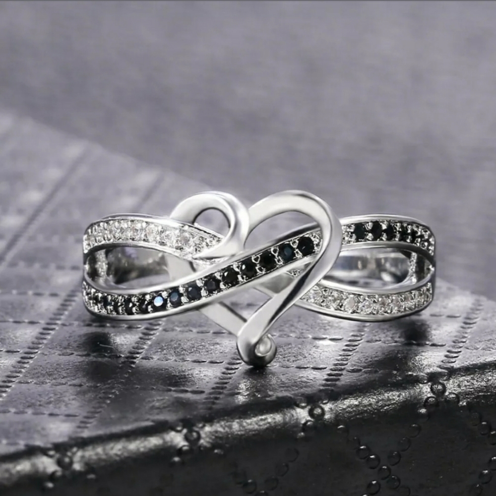 Gorgeous Silver Heart Black Sapphire Ring